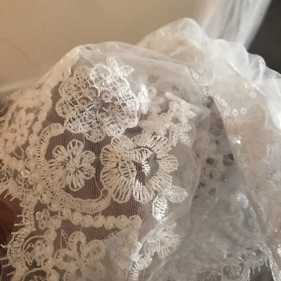 Two one tier cathedral veils